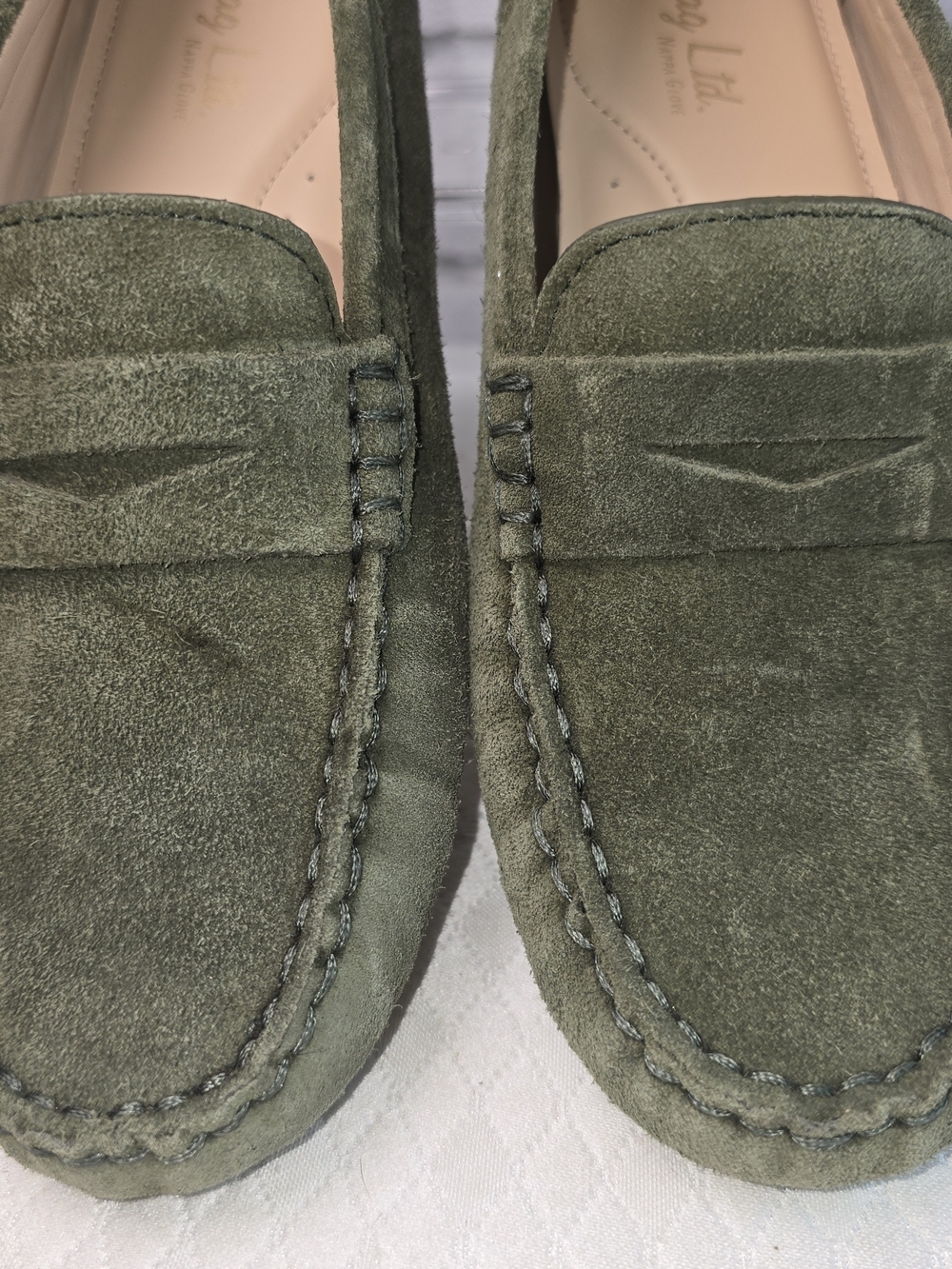 FLAG LTD OLIVE GREEN SUEDE PENNY LOAFERS DRIVING SHOE WOMENS SIZE 6.5 - Picture 7 of 11